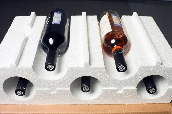 Виноделы усомнились в экологичности упаковки «Почты России» для доставки вина