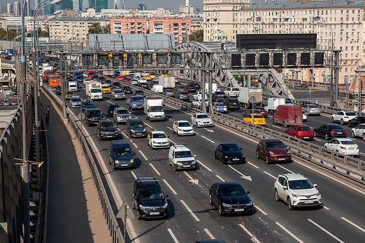 Ловят всех: 7 ситуаций, когда даже опытным водителям приходят штрафы.
