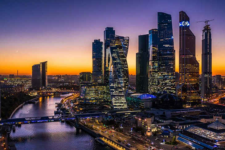 Застройщики начали поднимать цены на жилье из-за выросшего спроса