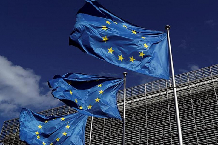 Евросоюз начал расследование в отношении Facebook