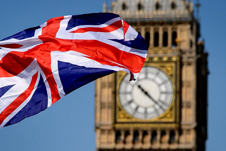 Цены на британскую недвижимость в августе показали самый сильный рост с 2004 года