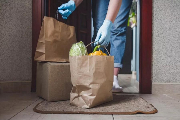 Ozon Express и «Яндекс. Лавка» запускают собственные франшизы