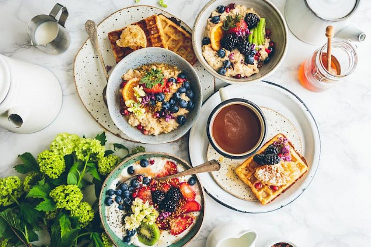 Названа защищающая от деменции диета