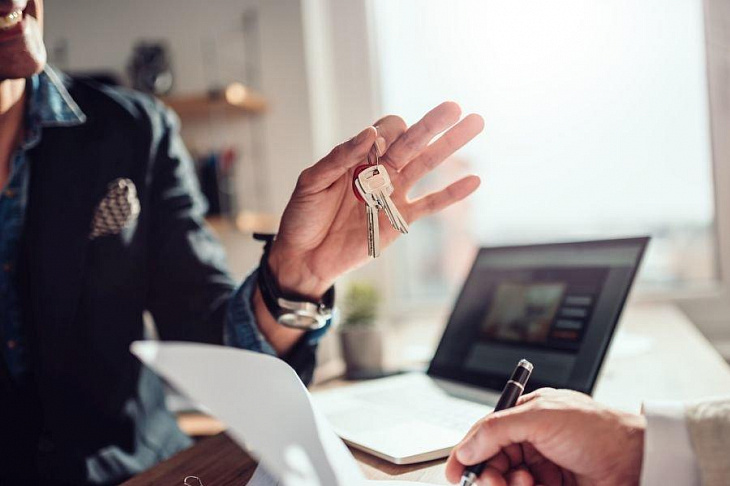 Эксперты назвали главную опасность покупки жилья разорившегося ипотечника