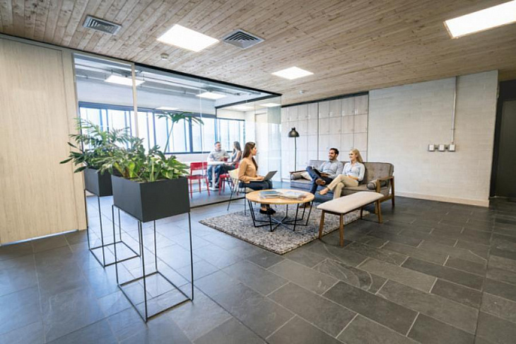 В России резко упал спрос на рекламщиков, пиарщиков и маркетологов