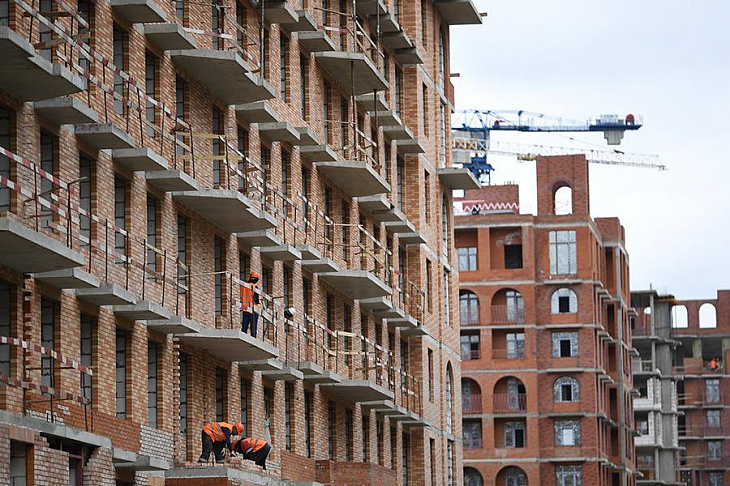 В Краснодарском крае компенсации или квартиры ждут 15 тысяч дольщиков