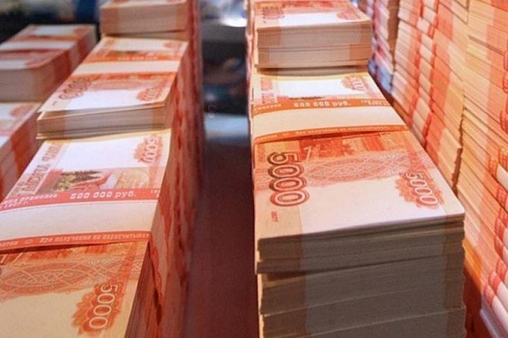 Взлет или падение: аналитики рассказали, что будет с долларом в августе