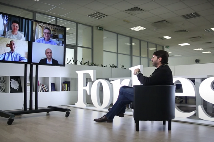 «Из рубля мы вышли»: как богатые россияне спасают свои капиталы 