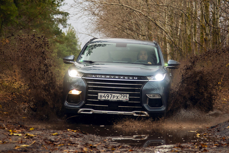 Все плюсы и минусы премиум-кроссовера CheryExeed TXL за 2,5 млн рублей